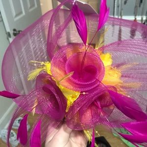 derby fascinator